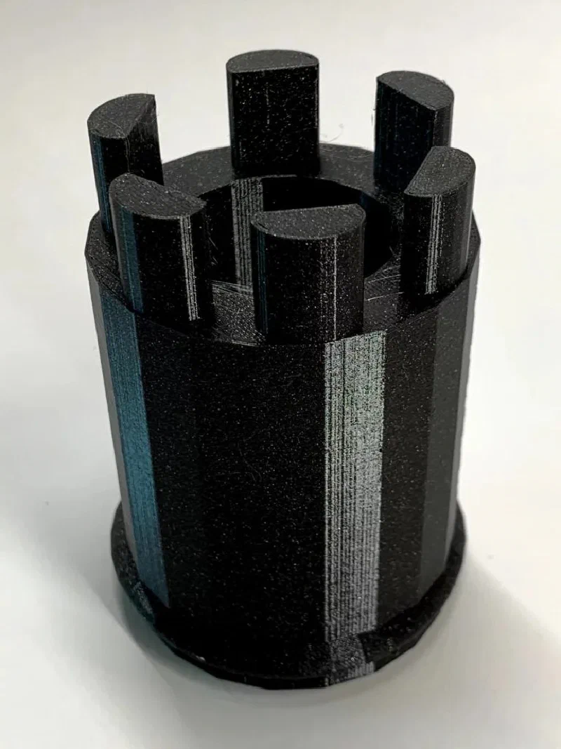 Schachturm-Stiftehalter