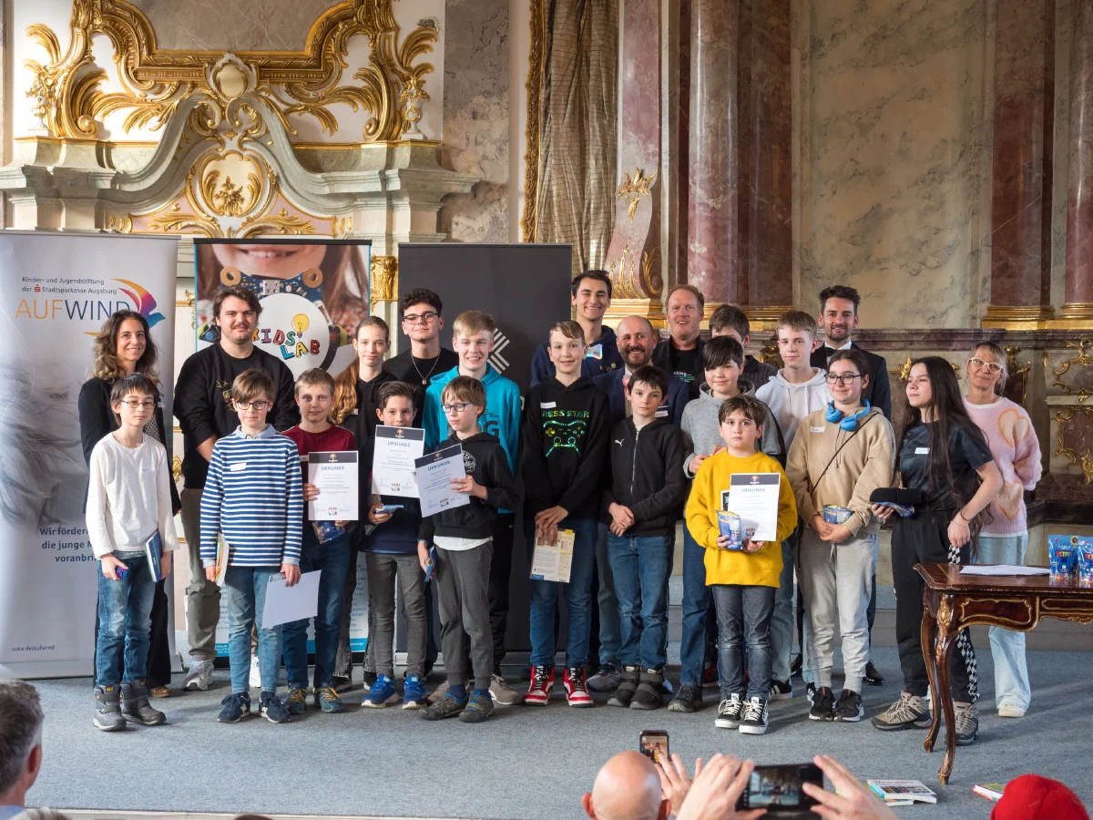 GamesPreis Gewinner auf der Bühne